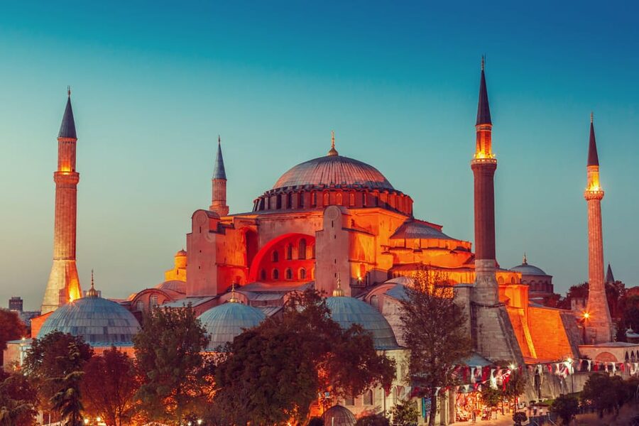 Istanbul: Hagia Sophia Skip-the-Line Ticket with Audio Tour - Seeing Hagia Sophia from the second floor