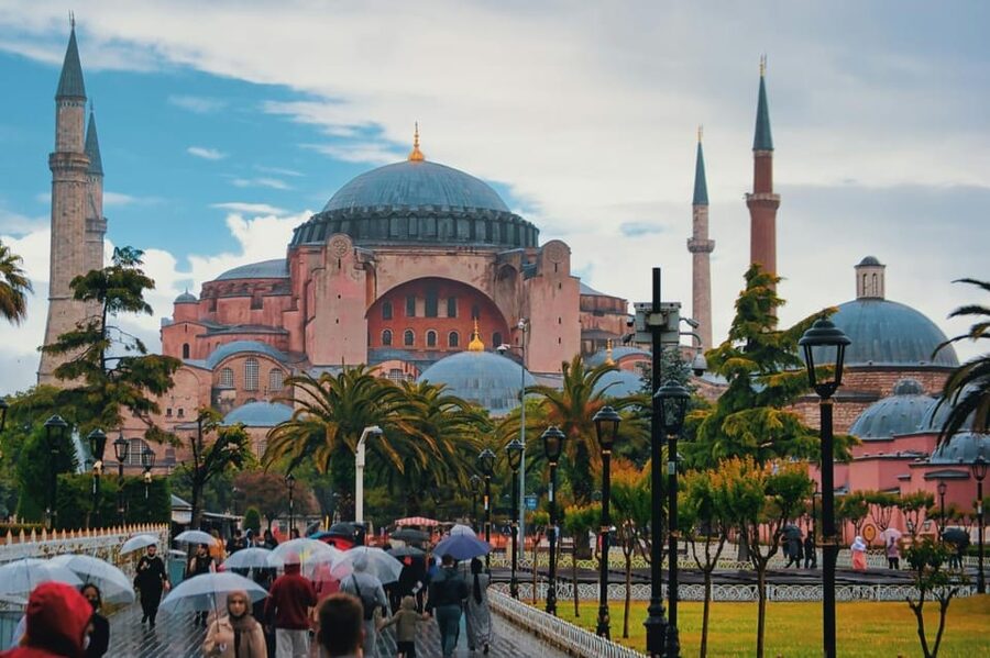 Istanbul: Hagia Sophia Skip-the-Ticket Line & Audio Guide - Photography and respectful behavior inside