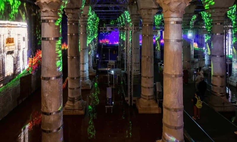 Istanbul: Theodosius Water Cistern Tickets & Audio Guide - Inside the chamber, 32 columns and vaulted ceilings