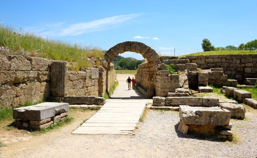 Katakolo Port: Transfer to Ancient Olympia and VR Audio Tour - Getting the VR audio tour working