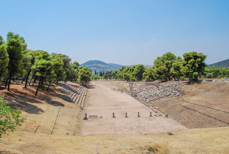 Katakolo Port: Transfer to Ancient Olympia and VR Audio Tour - From Katakolo Port to the Olympia countryside