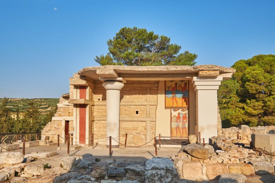 Knossos Palace: E-ticket with Audio and Heraklion City Tour - Timing the two parts in one day