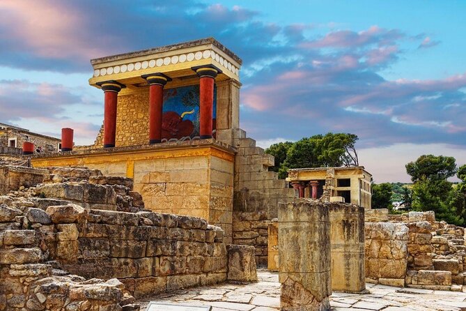 Knossos Palace Self-Guided Treasure Hunt & Tour - Key points to know before visiting