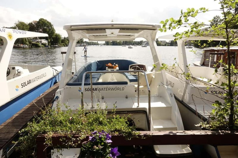 Köpenick Berlin: Self-Drive Boat Tour for up to 12 people - The short orientation before departure