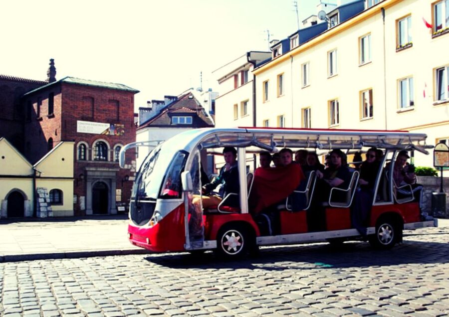 Krakow: Private Panoramic Tour by Golf Cart with Audio Guide - Timing, daylight, and the small cautions