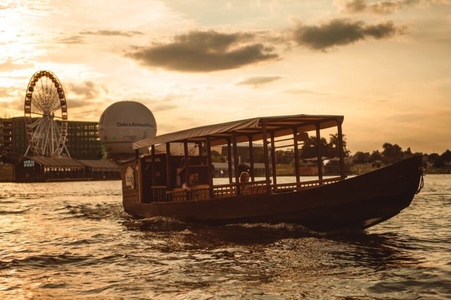Krakow: Vistula Night Cruise by Gondola w/ Audio Commentary - Key points to know before you book