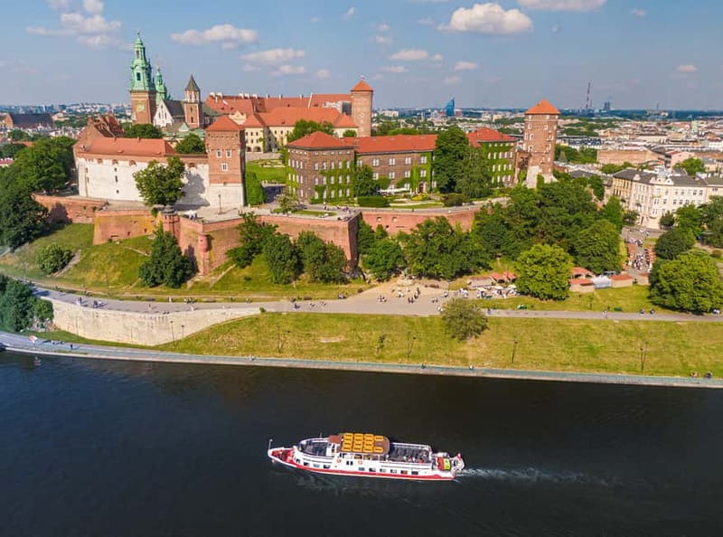 Krakow: Vistula River Sightseeing Cruise with Audio Guide - Why see Krakow from the Vistula?