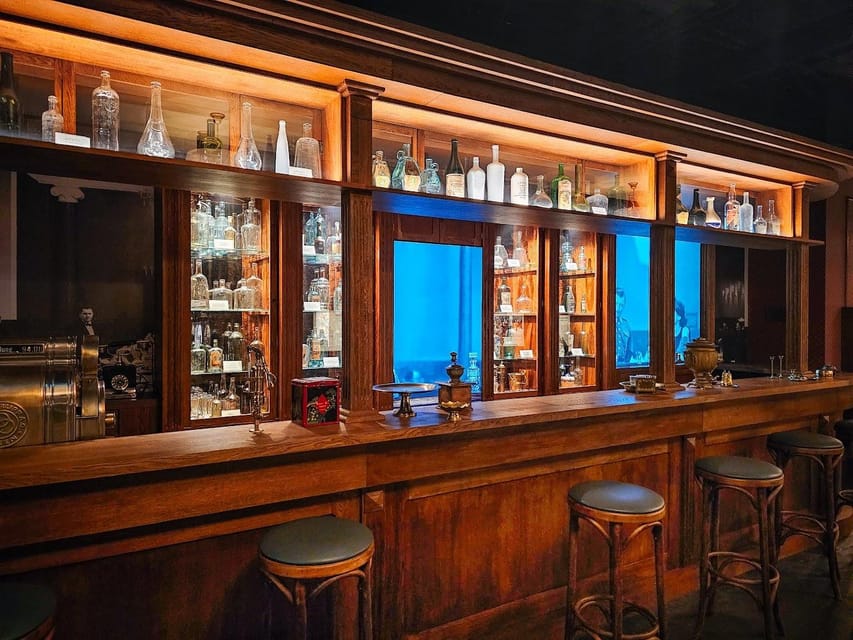 Krakow: Vodka Factory Museum Ticket & Audioguide and Tasting - The audio guide is useful, but not a live tour