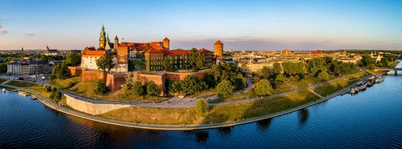 Krakow: Wawel Hill Audioguide Tour - Starting on Bracka Street and Kanonicza Street