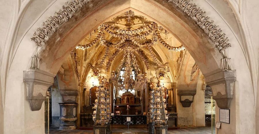 Kutná Hora: Sedlec Ossuary Skip-the-Line Ticket & Audioguide - Why the Sedlec Ossuary leaves such a strong impression