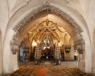 Kutná Hora: Sedlec Ossuary Skip-the-Line Ticket & Audioguide