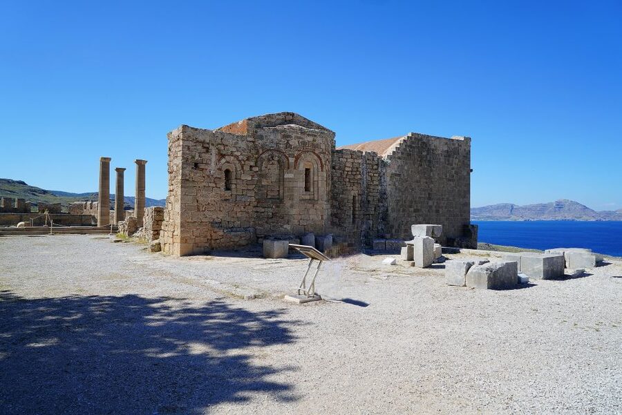 Lindos Acropolis Self-Guided Tour with 3D & Audio (No entry) - Languages, cost, and who gets the best value