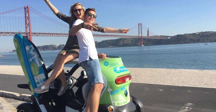 Lisbon: Electric Car Moorish Tour with GPS Audio Guide - Key points to know before you go