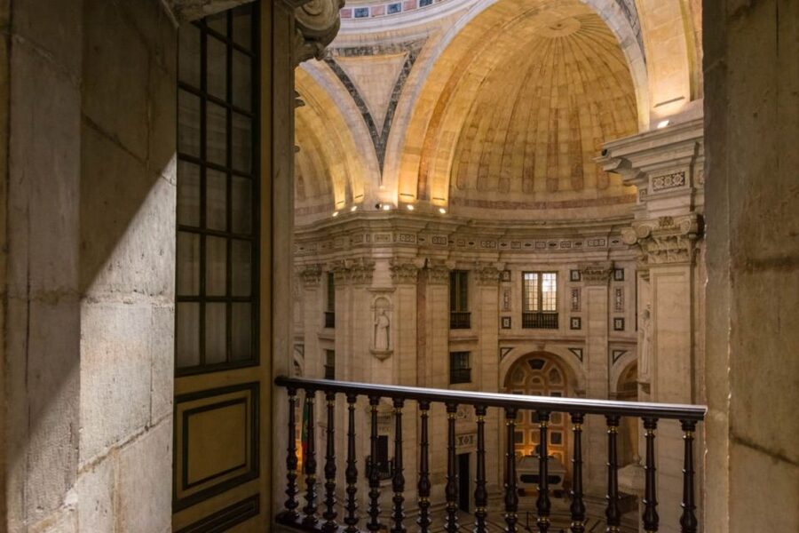Lisbon: National Pantheon E-Ticket & Audio City Tour - Inside the Pantheon: architecture with context