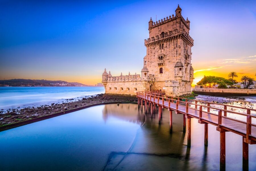 Lisbon: Saint George's Castle Entry & City Self-Guided Tours - Santa Luzia and the best castle views