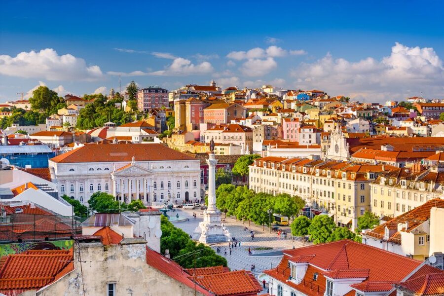 Lisbon: Saint George's Castle Entry & City Self-Guided Tours - Inside St. George’s Castle with an audio guide