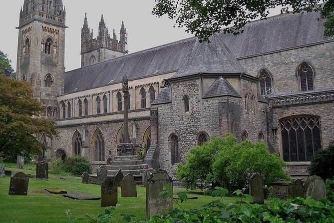 Llandaff's Ghosts: A Self-Guided Audio Tour - Crossing Llandaff Meadow