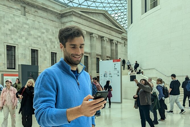 London: British Museum Audio Guide & Small Group Entry - Comfort, bags, and getting around