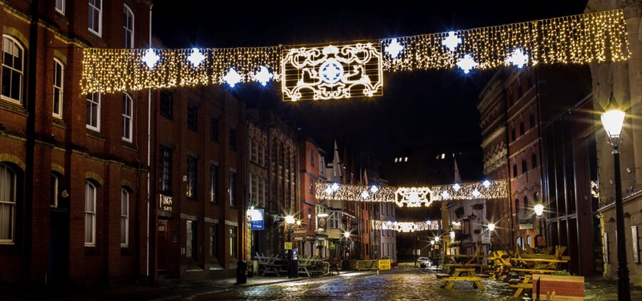 London: Christmas Lights Self Guided Walking Tour - Price, flexibility, and what you do not get