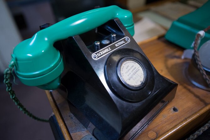 London: Churchill War Rooms Ticket & Political London Audio Tour - The bonus Political London audio tour
