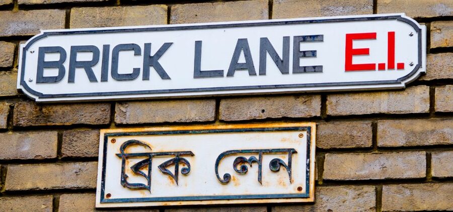 London: Jack the Ripper Walking Tour with an App - Finishing at the White Hart Pub