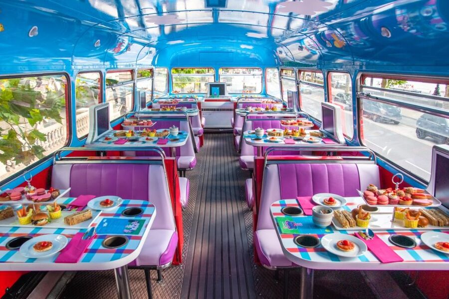 London: Peppa Pig Bus Tour with Entertainment - Who will enjoy this most?