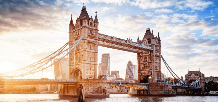 London: Self-Guided History City Tour with an App - Starting above London at Sky Garden