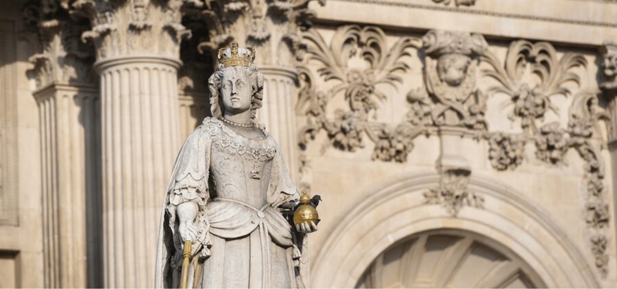London: Self-Guided History City Tour with an App - Shakespeare, Cardinals Wharf, and Tate Modern