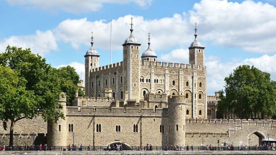 Londra Audioguide - TravelMate app for your smartphone - Who gets the best value from this $5.63 guide