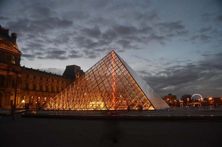 Louvre Museum Timed Entrance Ticket with Audio Guide - What your three-hour Louvre visit can cover