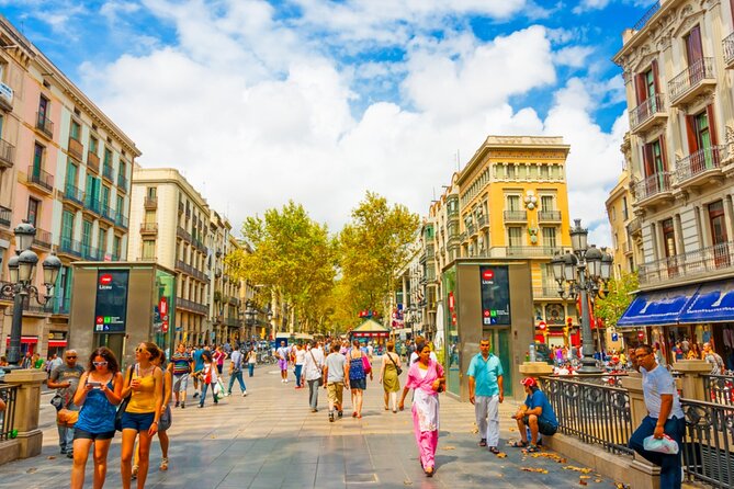 Love in the Gothic Quarter Barcelona: Self-Guided Romantic Walk - El Born adds variety and a pleasant finish