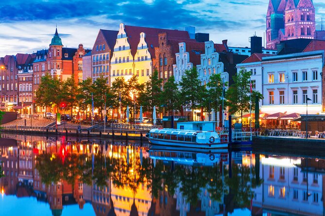 Lübeck Scavenger Hunt and Highlights Self Guided Audio Tour - A puzzle walk through Lübeck’s old town