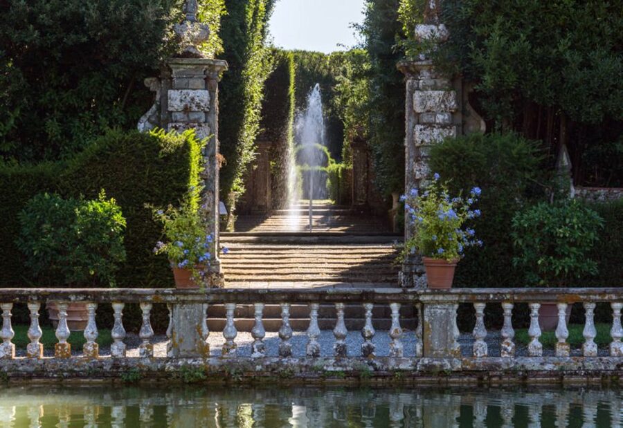 Lucca: Self-Guided Bike Tour to Villa Reale - Following Via Francigena toward Ponte a Moriano