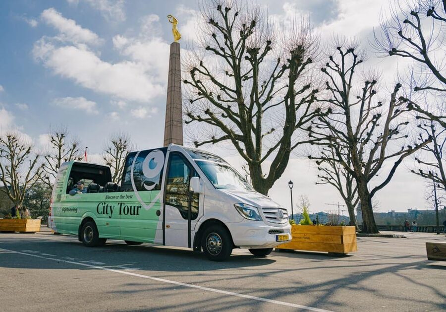 Luxembourg: City Bus Tour with Audio Guide and Headphones - A fast introduction to Luxembourg City