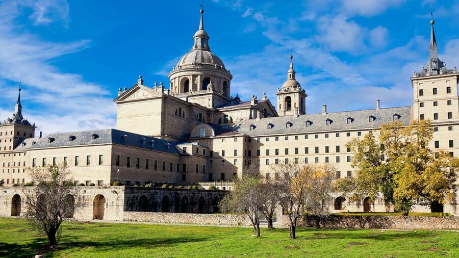 Madrid Audioguide - TravelMate app for your smartphone - Markets, food, and the everyday city