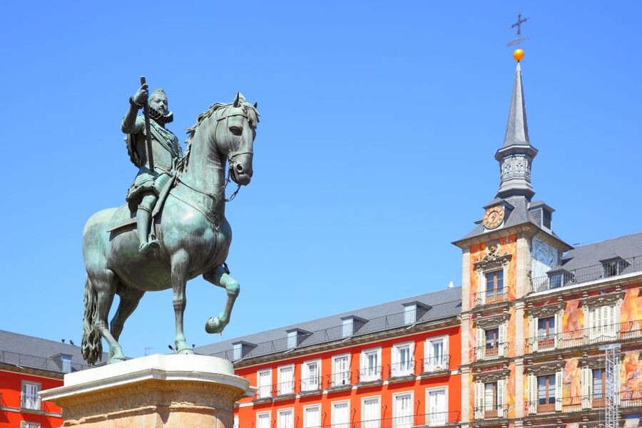 Madrid: El Retiro Park & City Sightseeing Audio Tour - Phone and app requirements