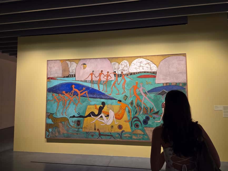 Malaga: Centre Pompidou Malaga Ticket and City Audio Guide - Starting with Malaga’s colorful waterfront museum