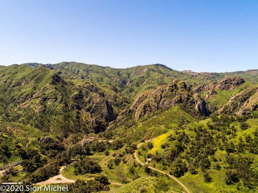 Malibu: Coastal Gems Scenic Driving Tour with Audio Guide - Malibu Farmers Market adds a local stop