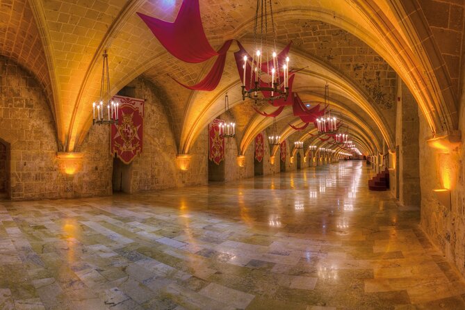 Maltese Islands History Audio-Visual Show and La Sacra Infermeria Tour - Start at St. Elmo Bastions, at Valletta’s outer edge