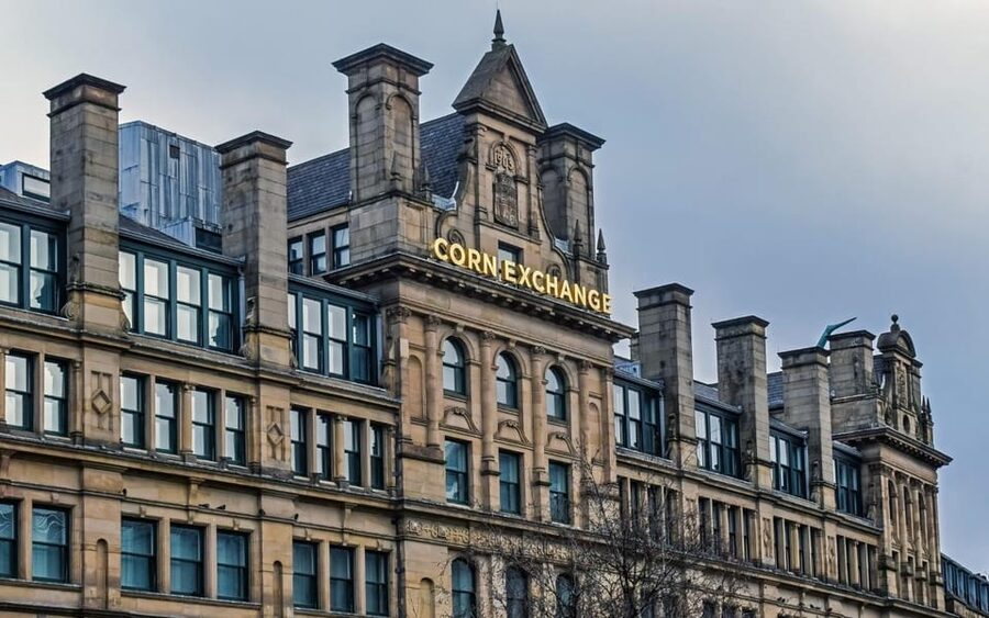 Manchester: City Walking Tour & Exploration Game - The English-only app is a real limitation