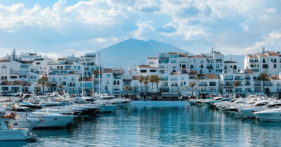 Marbella: Self-Drive Boat Rental - Who will enjoy this Marbella boat rental?