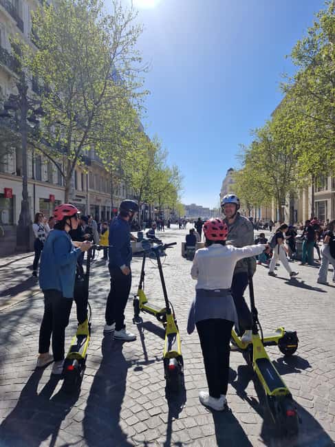 Marseille: Self-Guided Smartphone Tour by E-Scooter - Following the coast to beaches and small ports