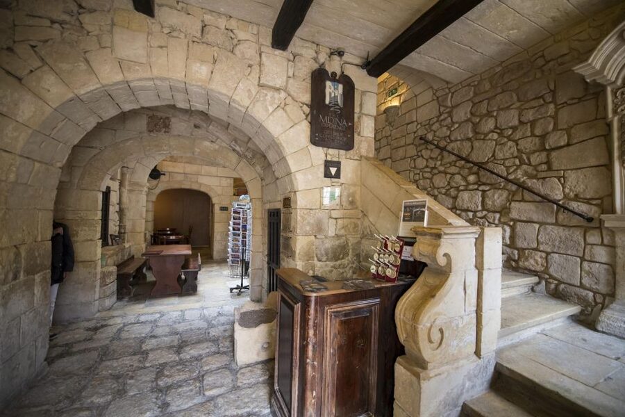 Mdina: The Mdina Experience Audio-Visual Show (Open Ticket) - The sound and language choices