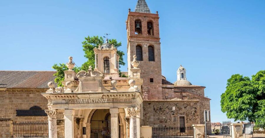 Mérida: Self-Guided Audio City Tour - Starting at Puente Romano