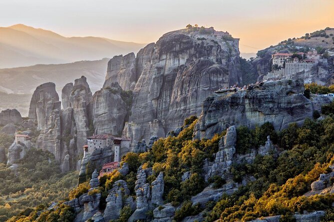 Meteora Day Trip with central Pick up & optional Lunch - Key points to know before booking
