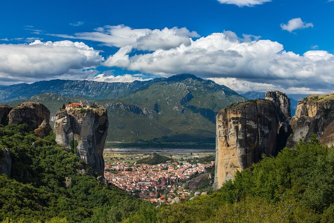Meteora Day Trip with central Pick up & optional Lunch - Riding up into the Meteora rocks