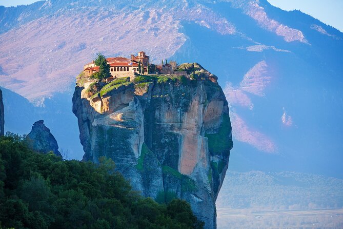 Meteora Day Trip with central Pick up & optional Lunch - Lunch in Kalabaka before the monasteries