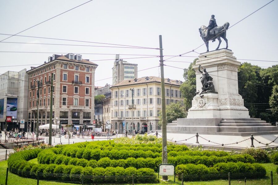 Milan: City Sightseeing Hop-On Hop-Off Bus with Audio Guide - Key points to know before you board