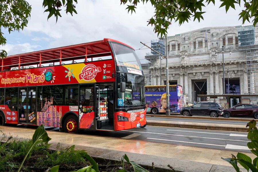 Milan: City Sightseeing Hop-On Hop-Off Bus with Audio Guide - Audio commentary, Wi-Fi, and the view from the top