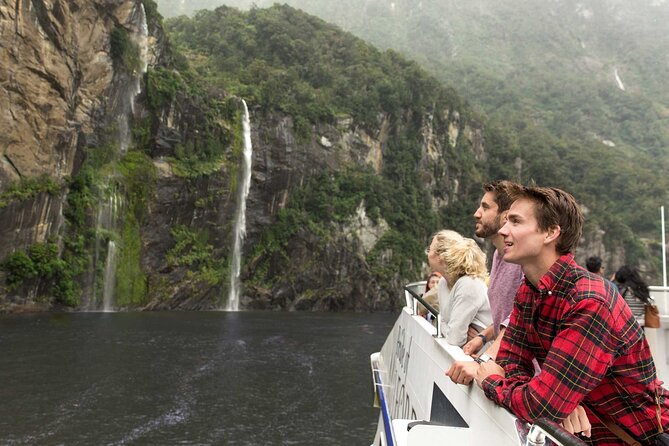 Milford Sound Nature Cruise and Self-Guided Scenic Track Walk - What the timing means for your day